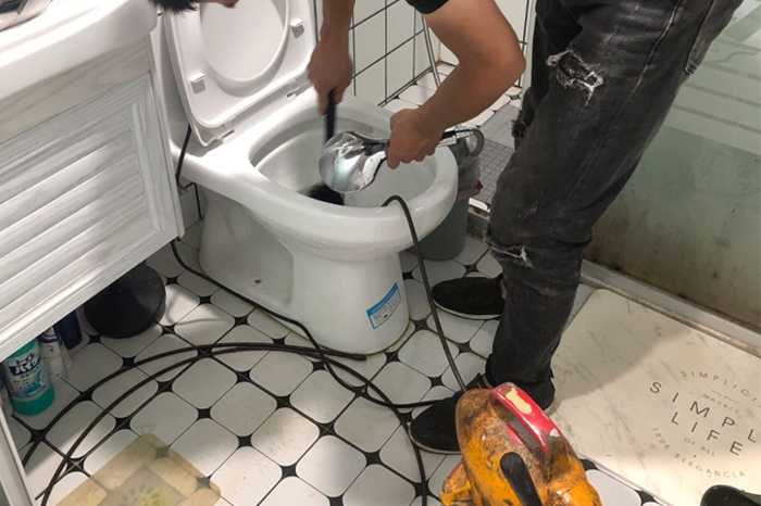 白塔疏通下水道